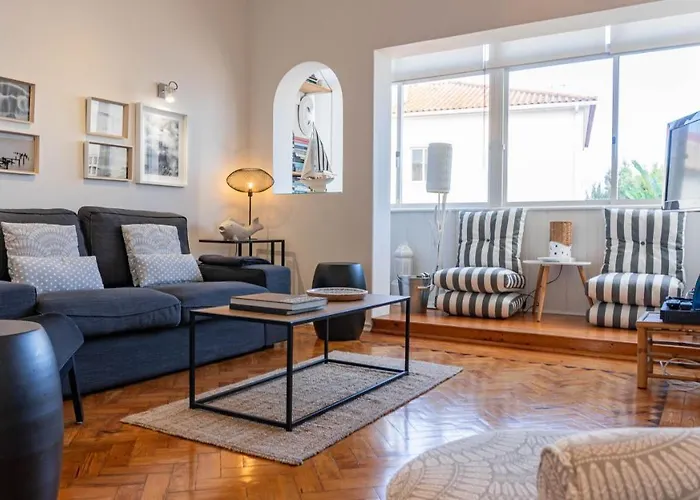 2br Center Cascais