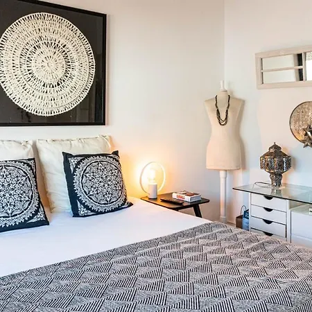 2br Center